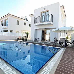  Villa Palm Village Villas