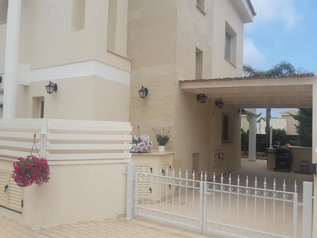 Anthorina Villa 9 Protaras